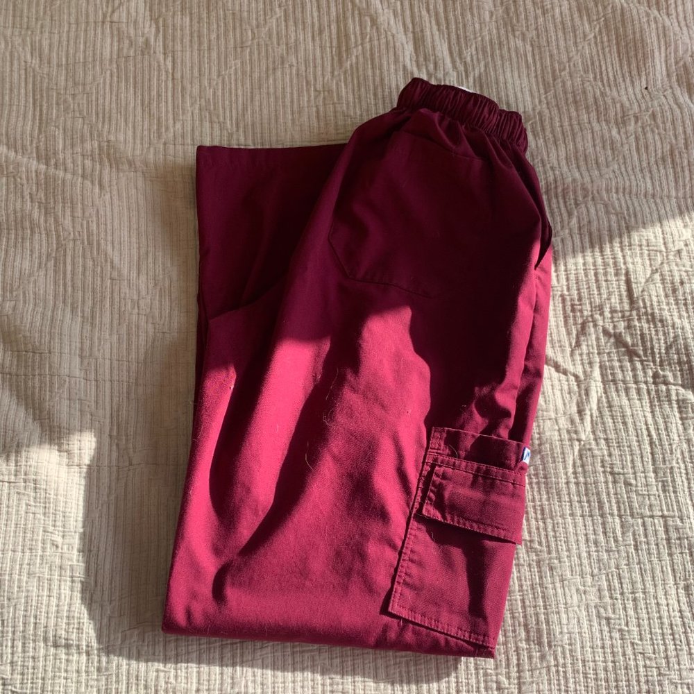 Mobb Scrub set - Picture 2 of 2